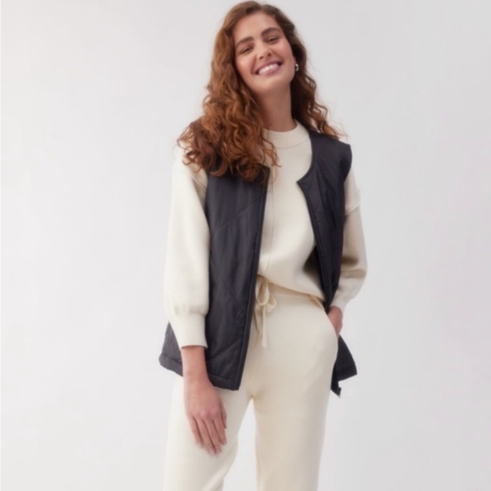 Black Puffer Vest by Socialite -Mae Plus Size Puffer‎ Vest with Pockets NEW